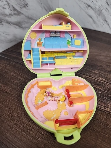 ☆ ~1989 Bluebird Polly Pocket Polly’s Pony Club Vintage Compact Complete~ ☆