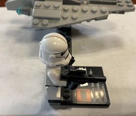 Lego Star Wars #75007 Republic Assault Ship w/Clone Trooper, assembled