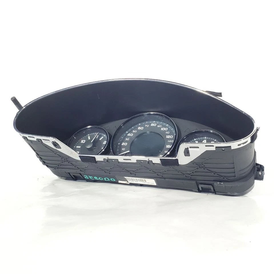 Mercedes CLS63 AMG 2007 OEM velocímetro 6,3 L tracción trasera con bisel  Foto 2 de 4