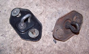 ORIGINAL MERCEDES MOTORHAUBE SCHLIESSKEIL W210 E KLASSE