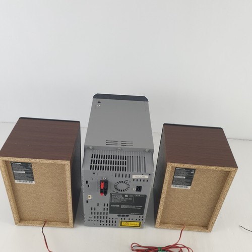 Panasonic SA-PM5 Hi Fi CD radio AM/FM, USB MP3 w/ remote antenna - Picture 9 of 10