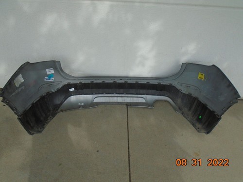 2012-2015 BMW X1 E84 REAR BUMPER COVER PANEL W/ REFLECTOR LIGHT & VALANCE OEM - Picture 4 of 7