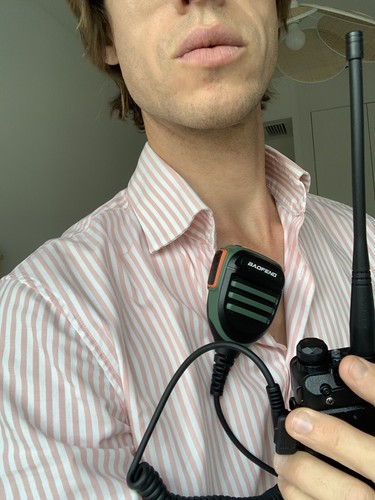 Walkie-Talkie Radio Baofeng UV5R & Speaker Mic Submersible & Programmed UHF VHF - Zdjęcie 8 z 8