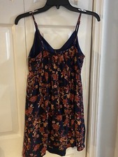 SEQUIN HEARTS Women’s Small Floral Dress