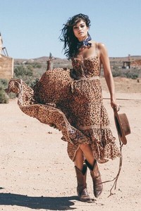 saphari sundress spell