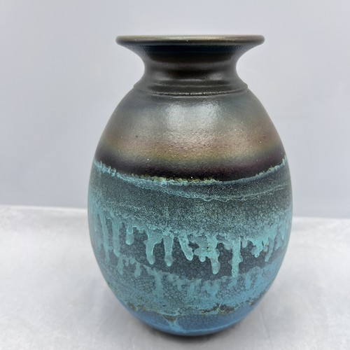 Vintage William Crutchfield Studio Art Pottery Vase 8" Tall Signed Iridescent - Picture 10 of 14