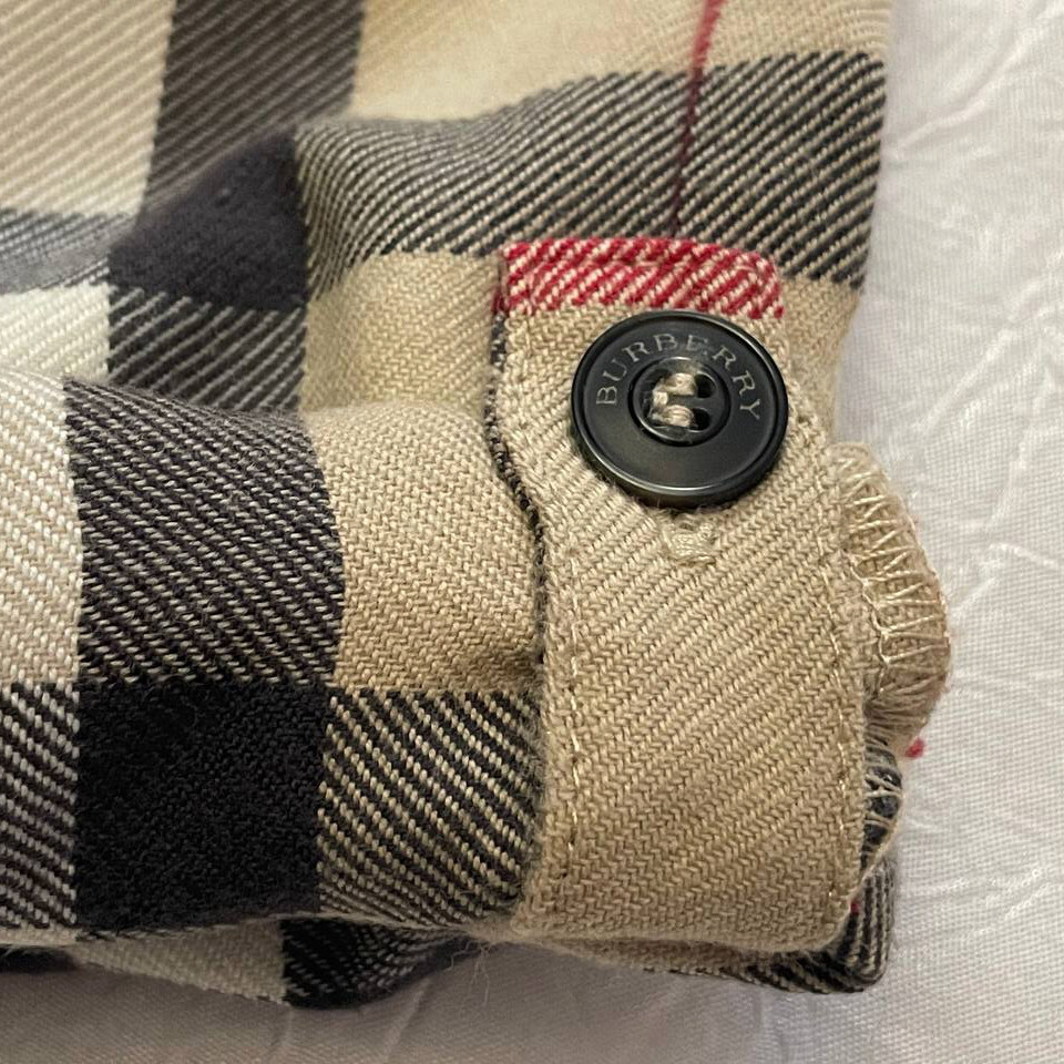 Burberry Pants Shorts Trousers 4Y - 104cm nova check Kids Burberry Pants Shorts Trousers 4Y - 104cm nova check Kids