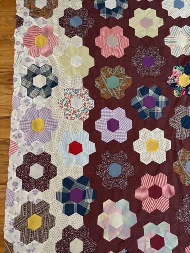 1980’s Grandma's Flower Garden Quilt Top Hand Stitched Home Made 94” X 72” - Picture 12 of 24