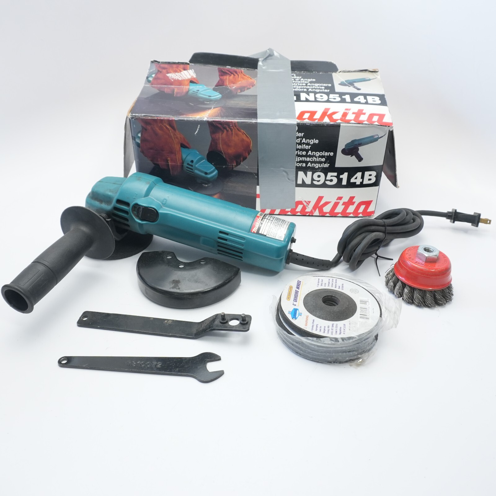 Makita N9514B 4-Inch Corded Electric Disc Grinder Tool VG