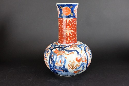 Large ribbed Meiji 19th Century decorative Japanese Imari vase 12 inch / 30 cm - Picture 3 of 17