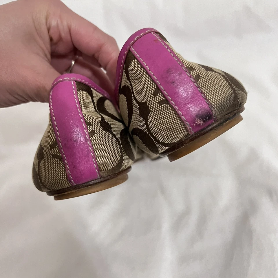 Zapatos Coach Logo Ballet Tostado y Rosa Talla 9 Lazo Encaje Frontal Preppy Foto 4 de 4