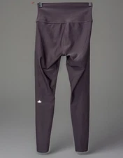 ALO Yoga Airlift High Waist 7/8 Leggings In Lavender Smoke Size Medium