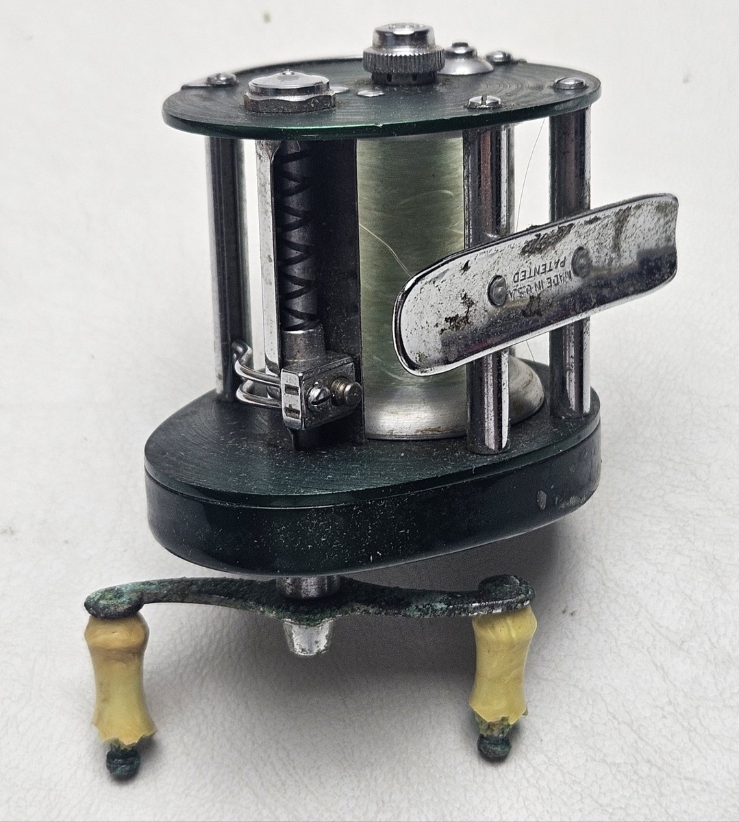 Shakespeare Baitcasting Fishing Reel No 1926 Model FK Direct