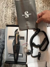 Scubapro Mako Stainless Steel Dive Knife New With  Box Diving Snorkeling
