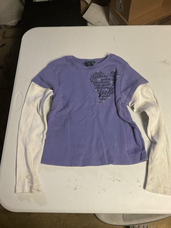 Girls Vintage Sketchers Long Sleeve Purple with Heart Shirt Size Youth L 12-14