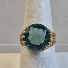 Vintage Israel Sterling Silver 925 W/ Vermeil Faceted Round Blue Stone Ring Sz 8