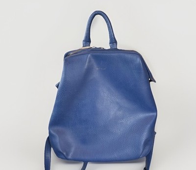 MATT & NAT VIGNELLI Vegan Leather Backpack DWELL Blue Adjustable Strap Top Zip