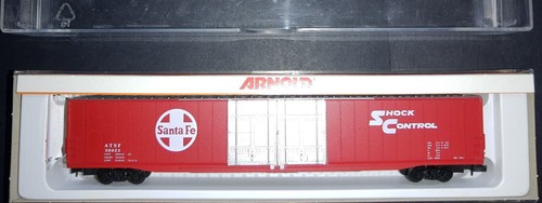 Arnold 5320  US-Güterwagen  HY CUBE  "SANTA FE" ATSF 36923  ; in OVP;  Spur N | Zustand: Neu