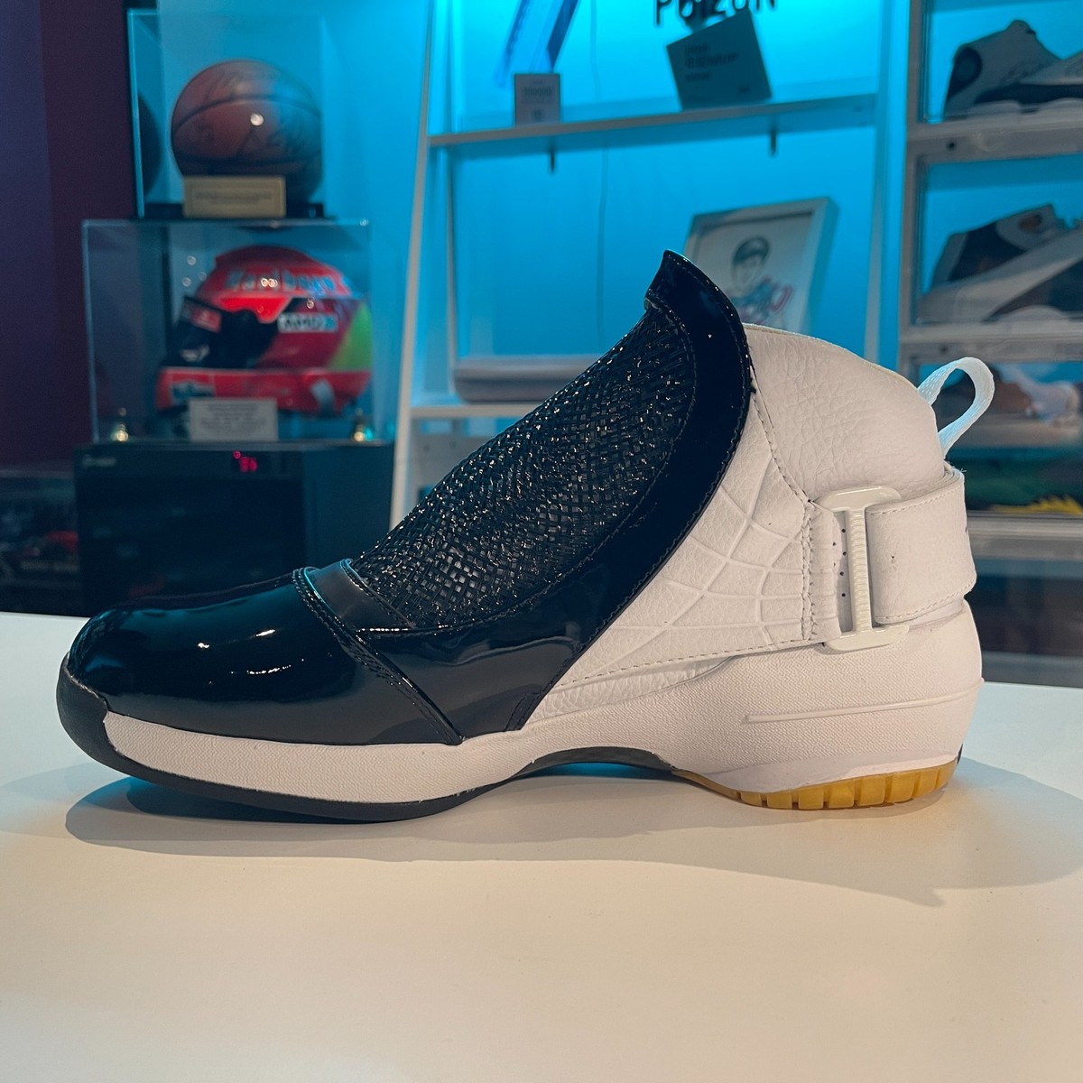 Size‎ 8- Air Jordan 19 OG Midwest Air Jordan 19 OG Midwest - 307546-101 Raffles & Where to Buy main image 3