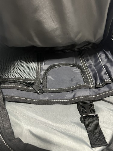 Kleenex Racing High Sierra For Leed’s Fatboy 4 Compartment Backpack 8050-95 NWT - Picture 9 of 12