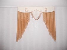 Gardinen mit Querbehang