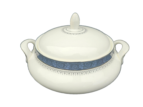 Royal Doulton SHERBROOKE. Covered Vegetable Dish. - Picture 2 of 6