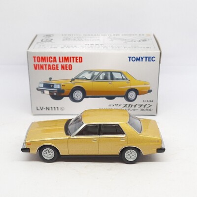 【新品】TOMICALIMITEDVINTAGEニッサンスカイライン2000GT Tomica Nissan Skyline 2000GT-X #82 JDM Diecast Model Japan