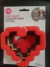 cookie cutter,heart shaped.New.By Wilton/Rosanna Pansino.'8 bit heart'
