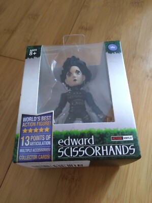 The Loyal Subjects Edward Scissorhands Action Figure - Inventor Edition
