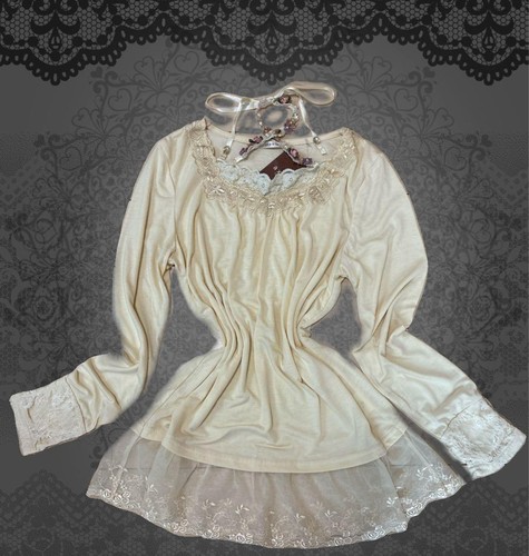 Axes Femme Princess Gal Grunge Long Sleeve Top with Lace & Rose Biju Ribbon For