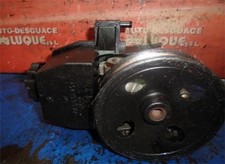 Pompe direction assistée Mercedes 200