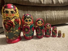 Vintage Wooden Russian Nesting Dolls Matryoshka Babushka Tallest 9 Inch Set of 7