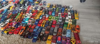 Hot Wheels Matchbox Konvolut 200 Autos