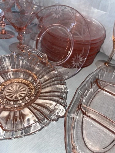 1920-1940s Pink Depression Glass Set