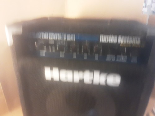 Hartke HA1200 Kickback 12" Bass Guitar Combo Amp, 120 W - Picture 5 of 10
