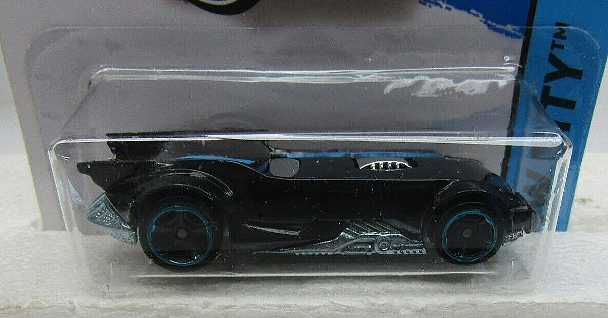 Hot Wheels 2014 The Batman Batmobile #61/250