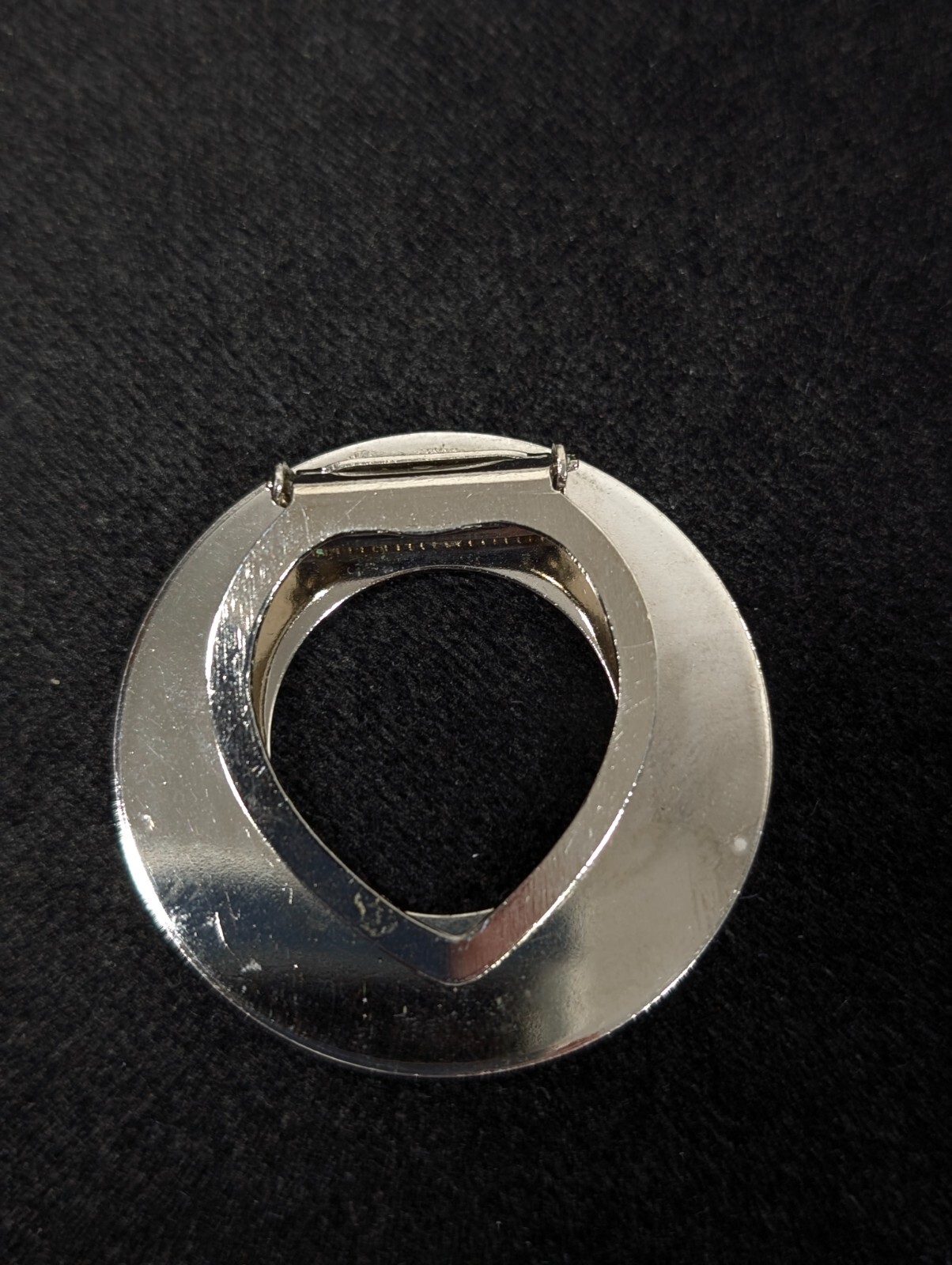 Vintage Silver Tone Brused Round Circle Mid Mod Scarf Dress Clip