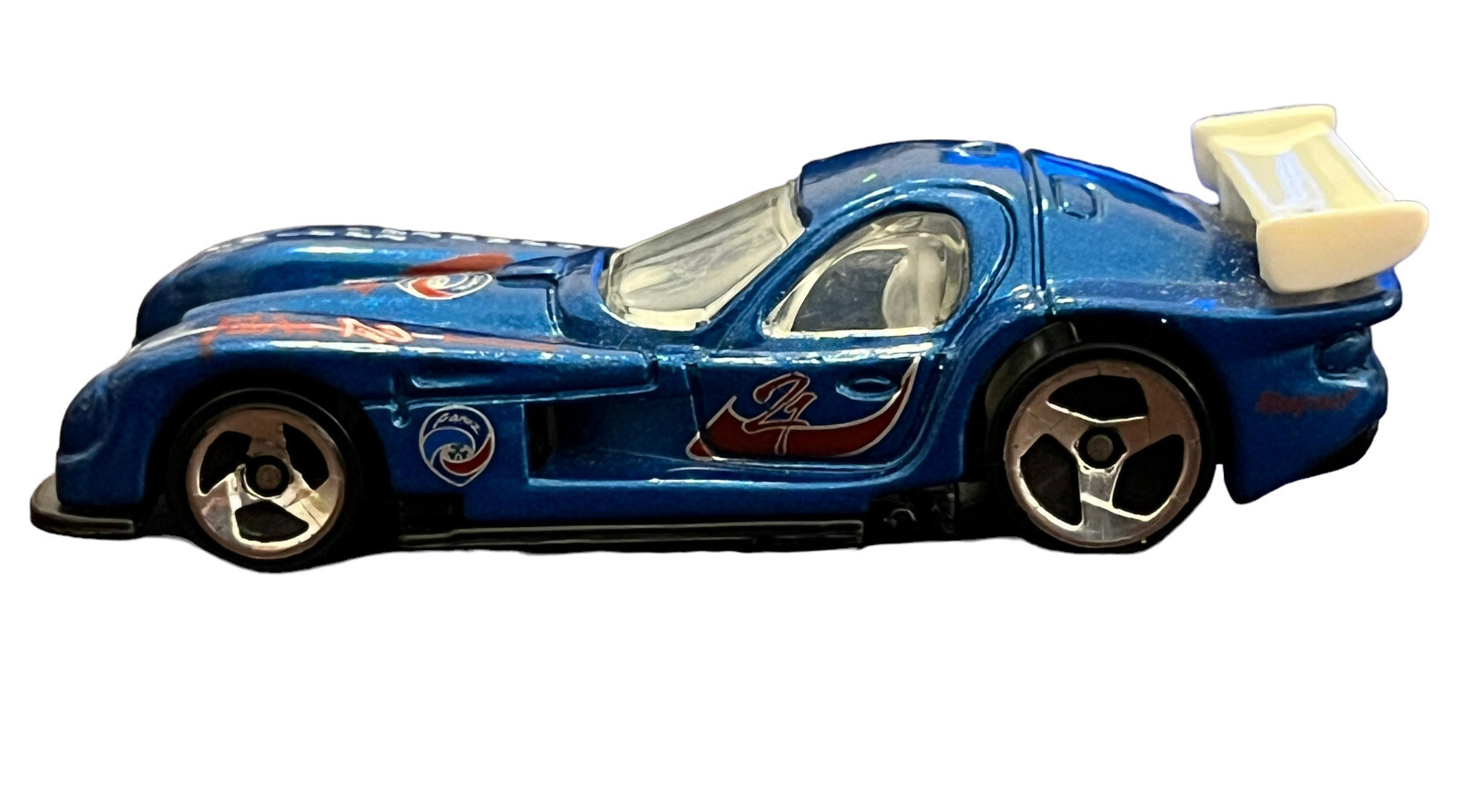 Picture 4 of 24