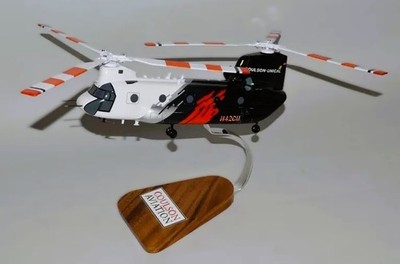 Coulson Aviation Unical Boeing CH-47 Chinook N42CU Desk Model 1/48 SC Helicopter