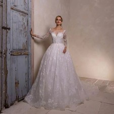 Elegant A-Line Wedding Dresses V-Neck Long Sleeves Lace Appliques Bridal Gowns