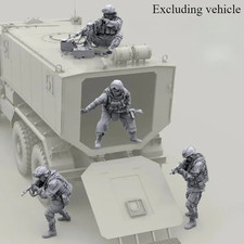 1/35 Resin Model Figure Kit Russian Army Soldier 4 Figures Unassembled Unpainted