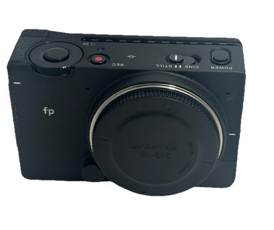 Sigma fp Mirrorless Camera Full-Frame Leica L-mount Only Body 24.6MP. Near mint