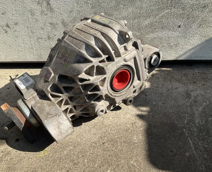 Chevrolet Camaro 2010-2015 conjunto de portador diferencial trasero 6,2 L OEM Foto 2 de 4