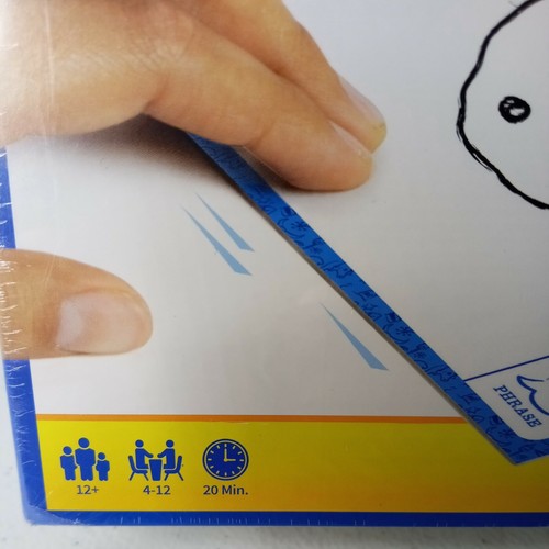 Telestrations Upside Drawn Family Board Game & Group Game Partner USAOPOLY - Imagen 5 de 6