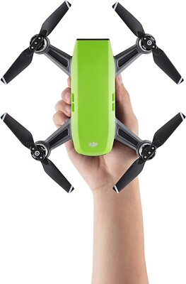 DJIスパーク DJI Spark Fly More Combo Camera Drone in Meadow Green for