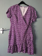 Size M Medium Purple Floral Short Sleeve Wrap Dress (424/92/v)