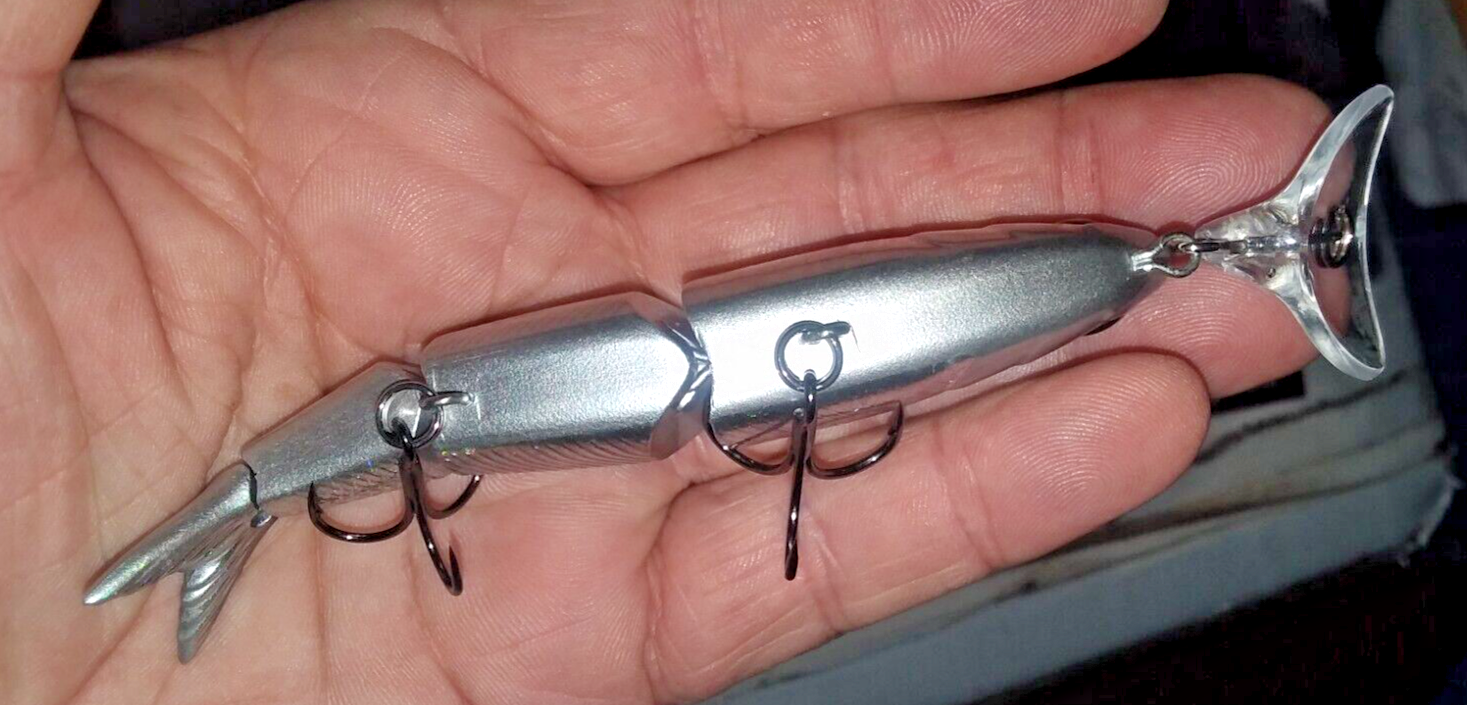 Headbanger Top Water Spitfire Holo Silver 4.5" 1001HBL10002M Fishing