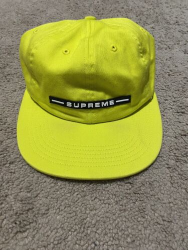 Supreme Hat 6-Panel Raised Logo 2019 - Afbeelding 1 van 3