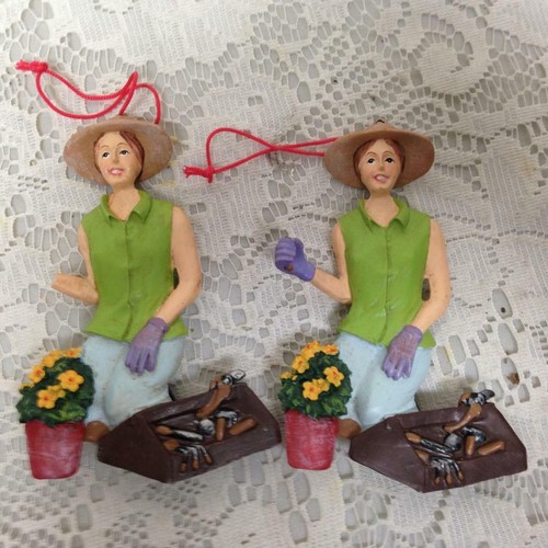 2pc- Spring Lady Ornament 4in x 3in - Picture 2 of 3