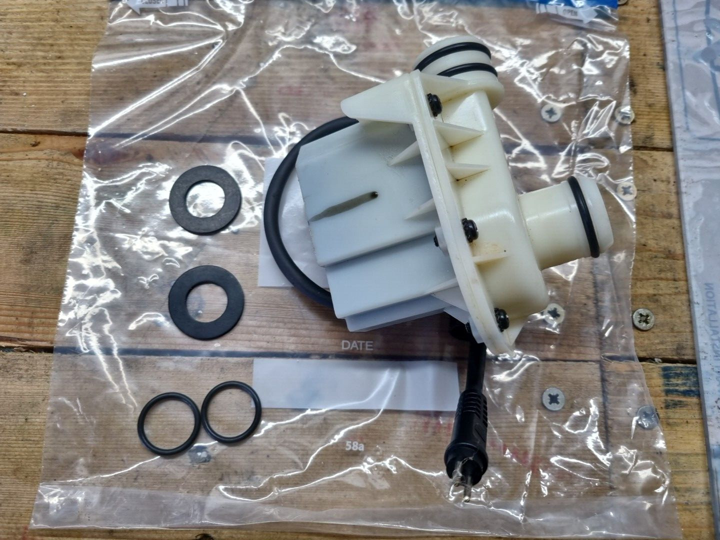 Bomba Lay-Z-Spa #58113.Para modelo BOMBA HUEVO, restaurada con impulsor blanco #05